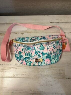 Lilly Pulitzer Pink and Teal Tropical Print Waist Bag